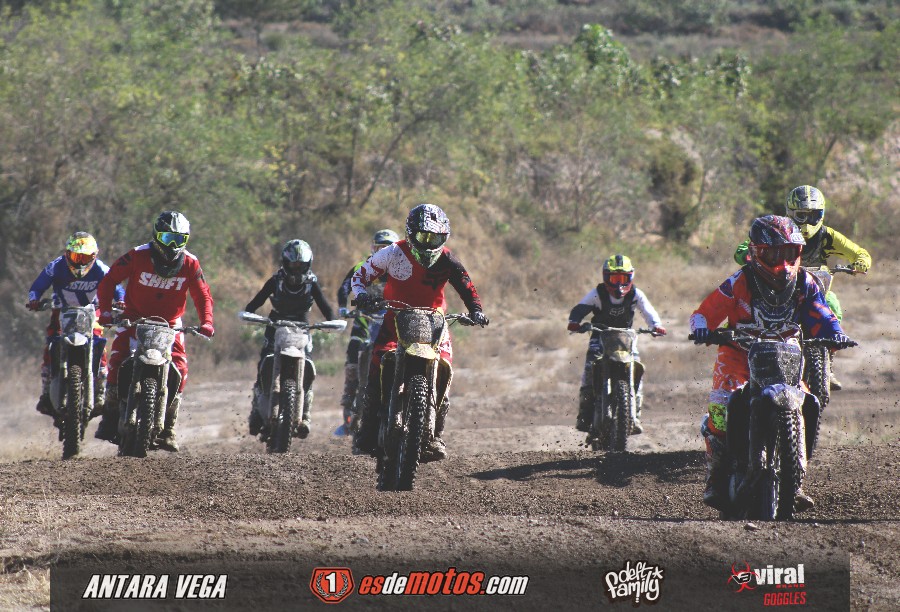 Imágenes: Motocross en Taxadhó