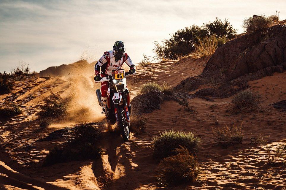 Penúltima etapa del Dakar y Branch la gana