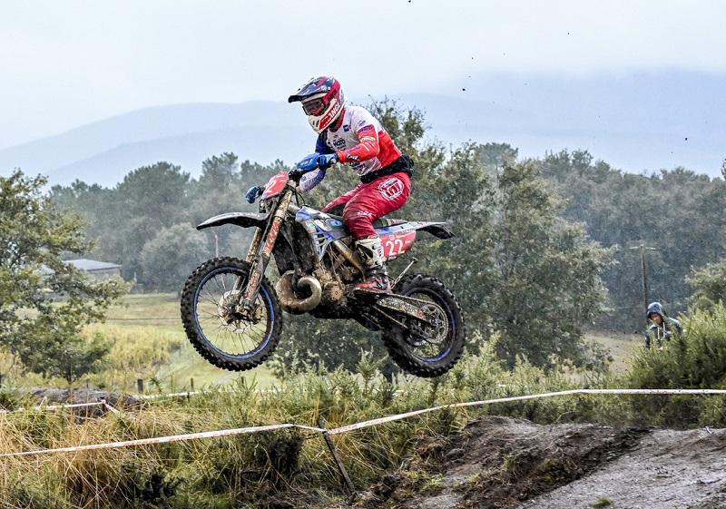 Francia sigue dominando los ISDE 2024