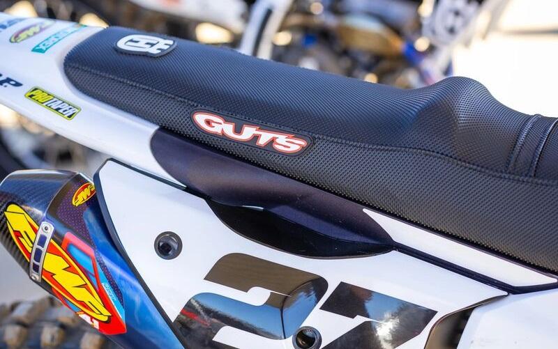 Fundas GUTS disponibles para Husqvarna