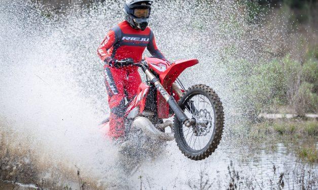 Rieju de enduro 2026 con inyección electrónica