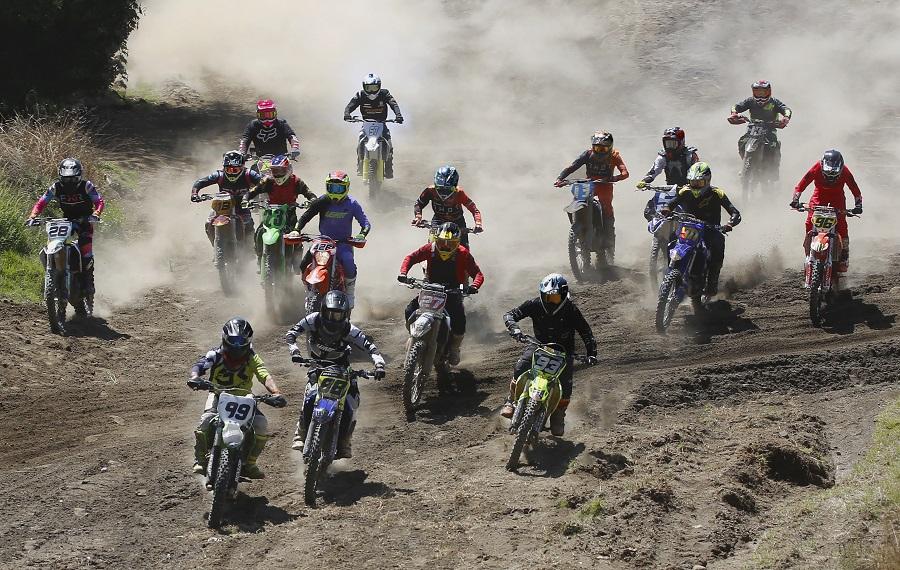 Sale Pedro «Speedy» González de la AMM