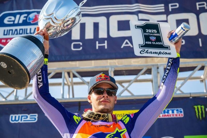 Jett Lawrence conquista su noveno título