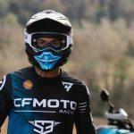 CFMOTO firma a Mario Román