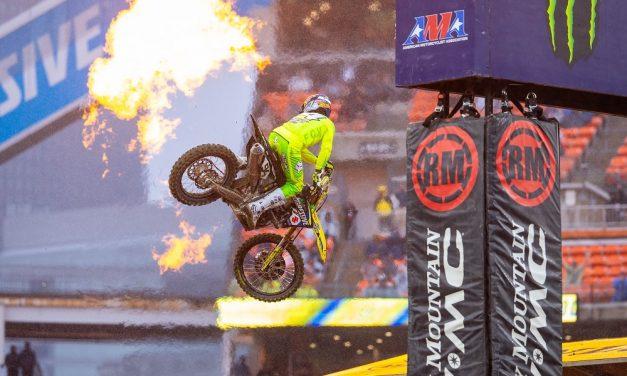 Roczen gana y aprieta el campeonato